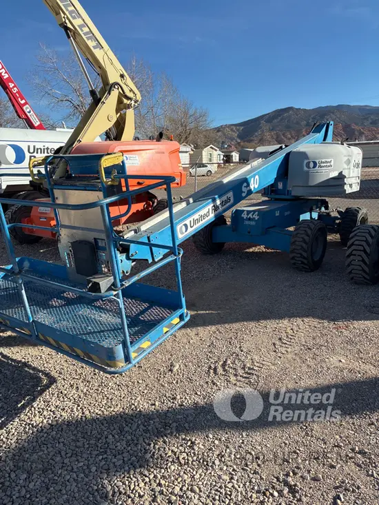 2017 Genie S-40 Boom Lift
