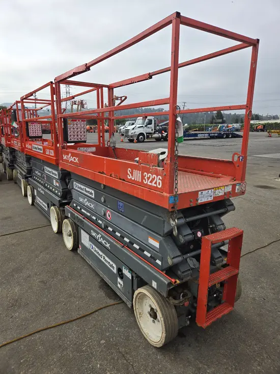 2017 Skyjack SJIII3226 Scissor Lift