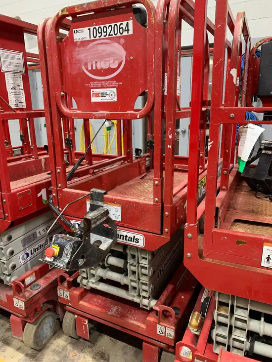 2019 MEC 1330SE Scissor Lift