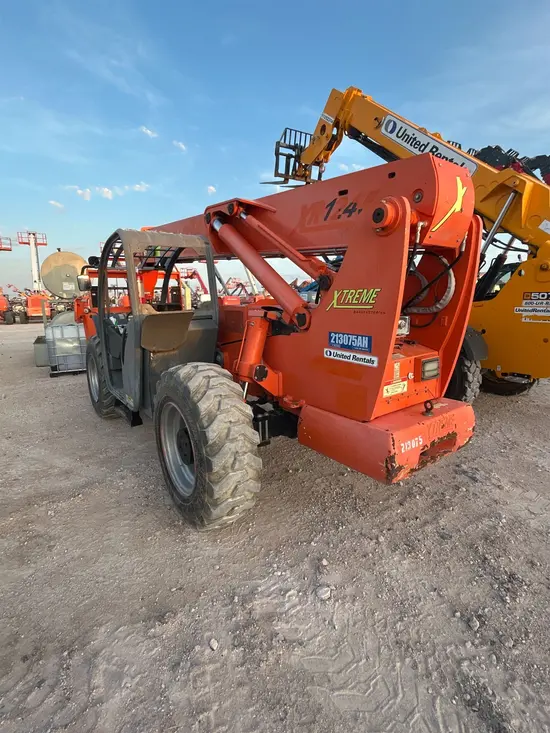 2018 XTREME XR1245 Forklift