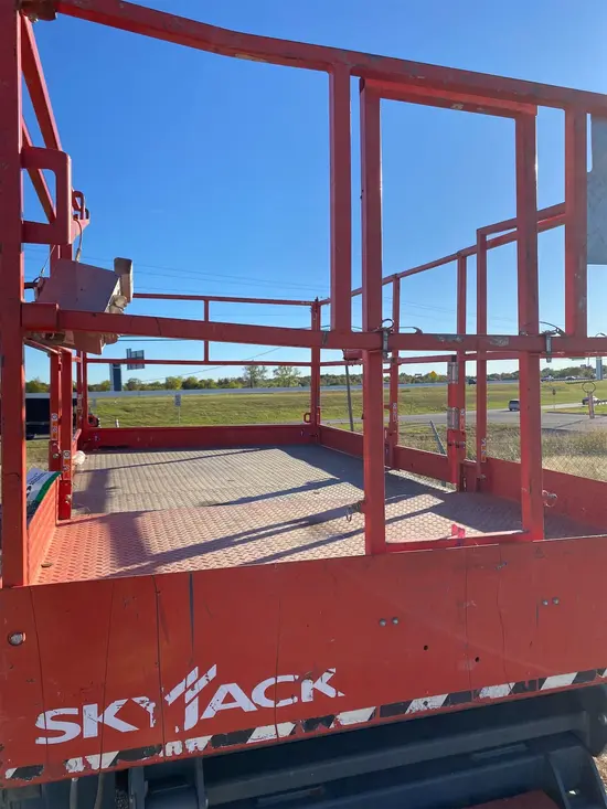 2018 Skyjack SJ8841RT Rough Terrain Scissor Lift