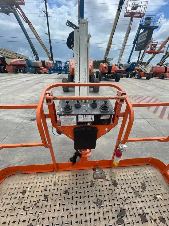 2019 Snorkel 660SJ Boom Lift