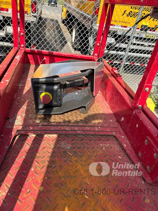 2018 MEC MICRO 19 Scissor Lift