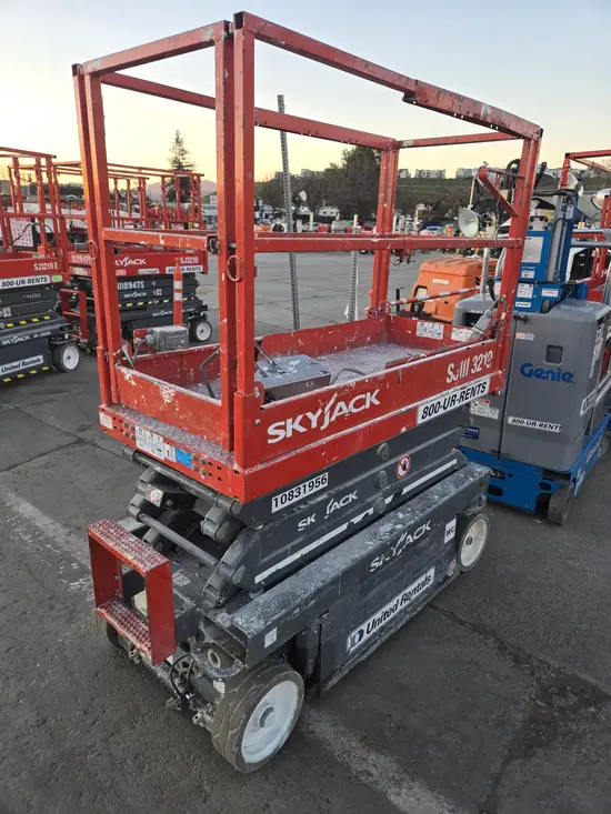 2018 Skyjack SJIII3219 Scissor Lift