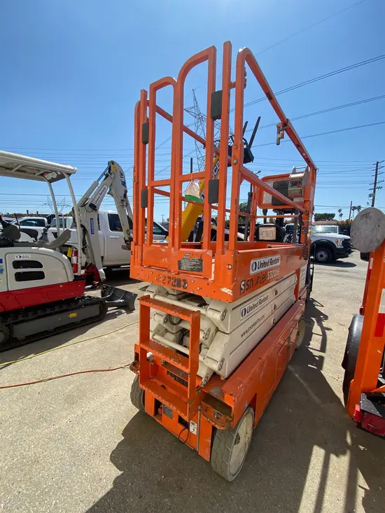 2019 Snorkel S3226E Scissor Lift