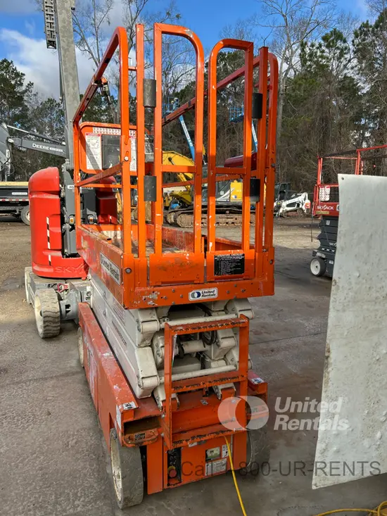 2020 Snorkel S3226E Scissor Lift