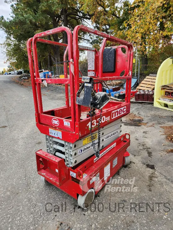 2020 MEC 1330SE Scissor Lift