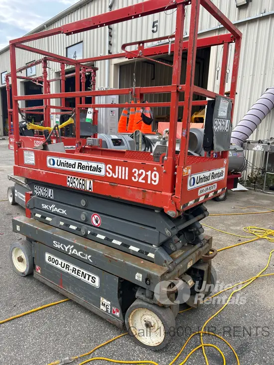 2018 Skyjack SJIII3219 Scissor Lift