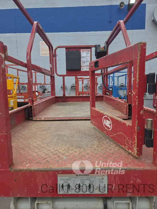 2017 MEC 4046SE Scissor Lift