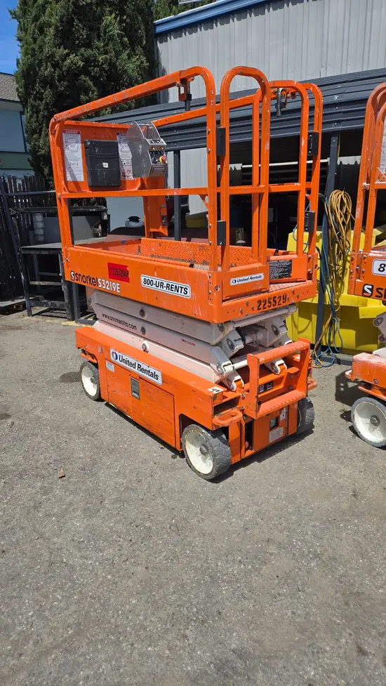 2019 Snorkel S3219E Scissor Lift