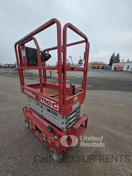 2017 MEC 1330SE Scissor Lift