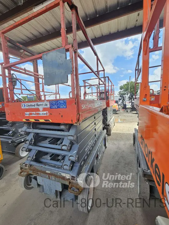 2017 Skyjack SJIII4740 Scissor Lift