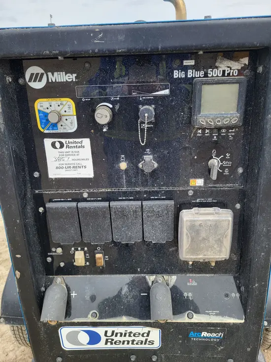 2021 Miller Welders Big Blue 500 Welder