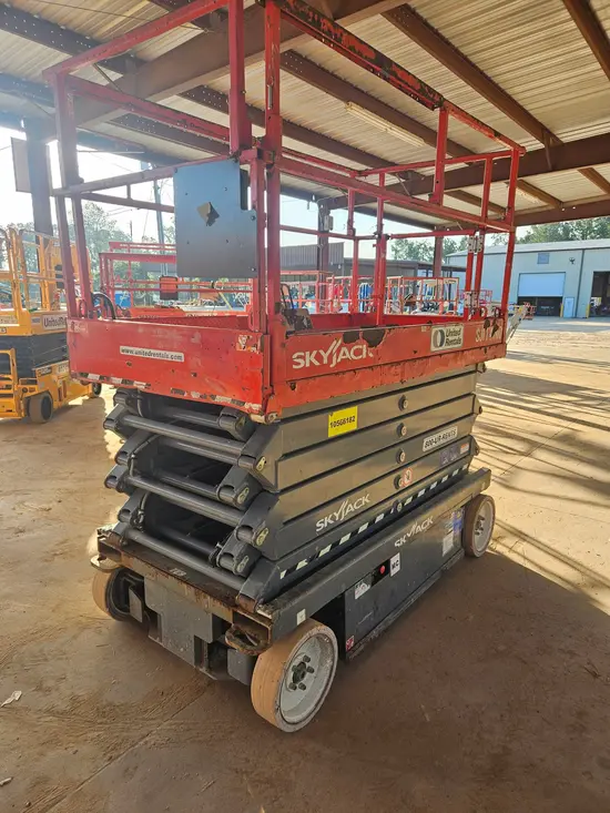 2017 Skyjack SJIII4740 Scissor Lift