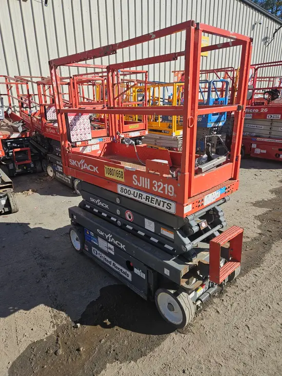 2018 Skyjack SJIII3219 Scissor Lift