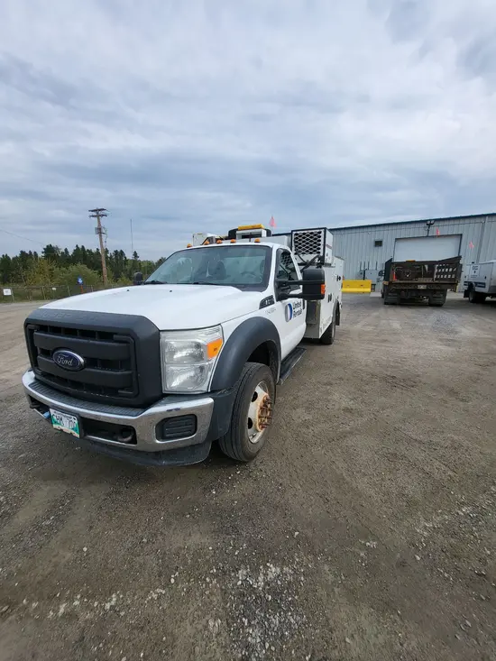 2015 Ford F550REGXLG4WD