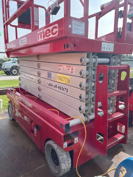 2018 MEC 4046SE Scissor Lift