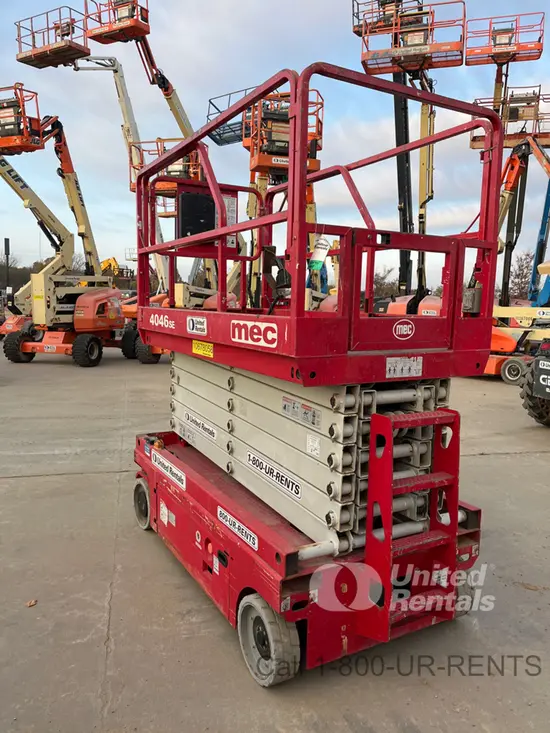 2017 MEC 4046SE Scissor Lift