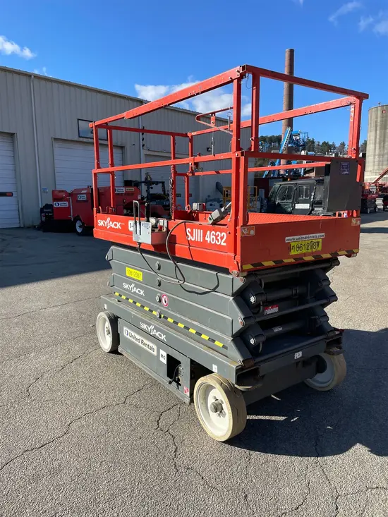 2017 Skyjack SJIII4632 Scissor Lift