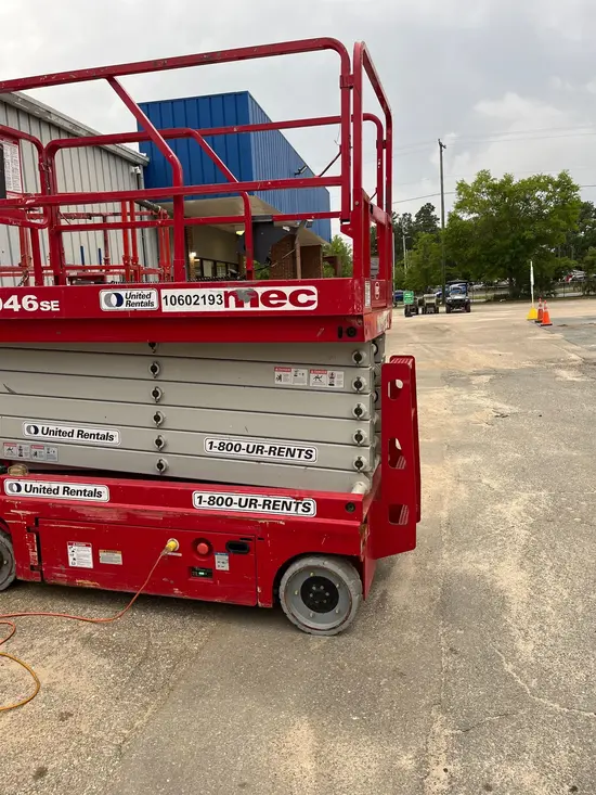 2017 MEC 4046SE Scissor Lift