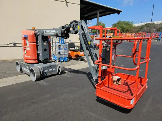 2017 Skyjack SJ30ARJE Articulating Boom Lift