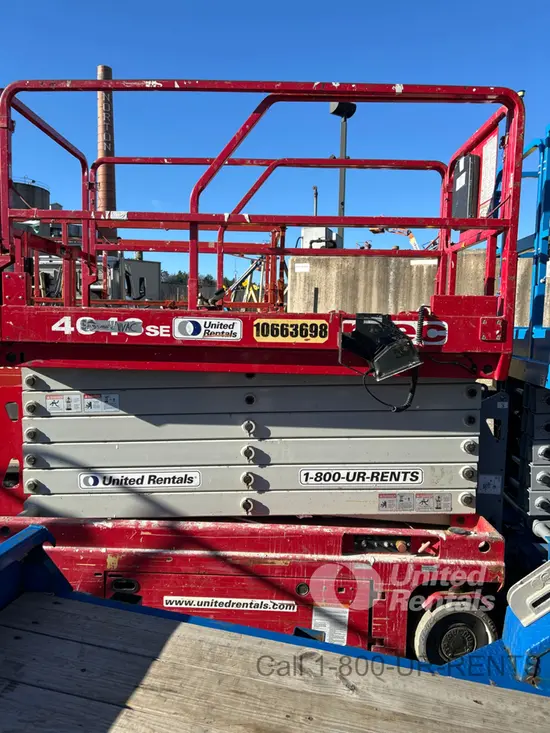 2017 MEC 4046SE Scissor Lift