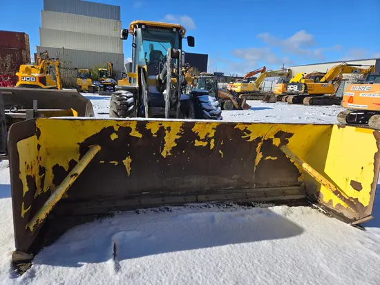 2017 ATI McMillen 4800 12' SNW PS Bucket Attachment