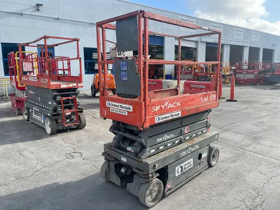 2016 Skyjack SJIII3219 Scissor Lift
