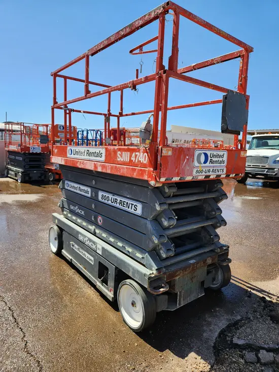 2017 Skyjack SJIII4740 Scissor Lift