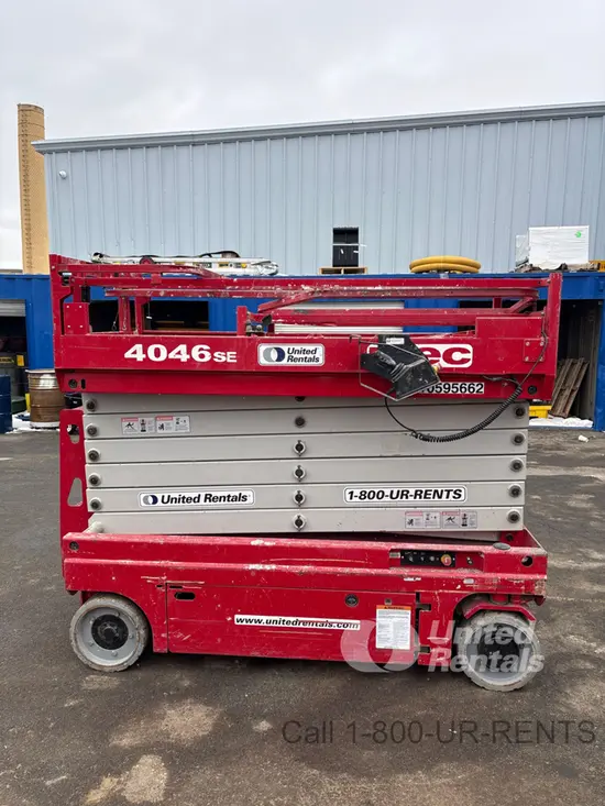 2017 MEC 4046SE Scissor Lift