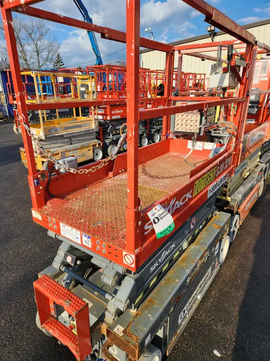 2018 Skyjack SJIII3219 Scissor Lift