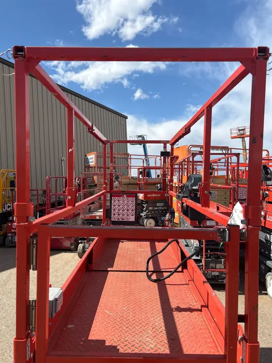 2020 Skyjack SJ3226 Scissor Lift