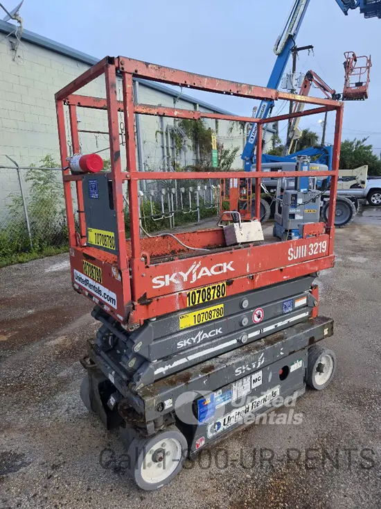 2018 Skyjack SJIII3219 Scissor Lift