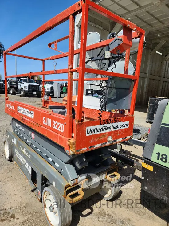 2018 Skyjack SJIII3220 Scissor Lift