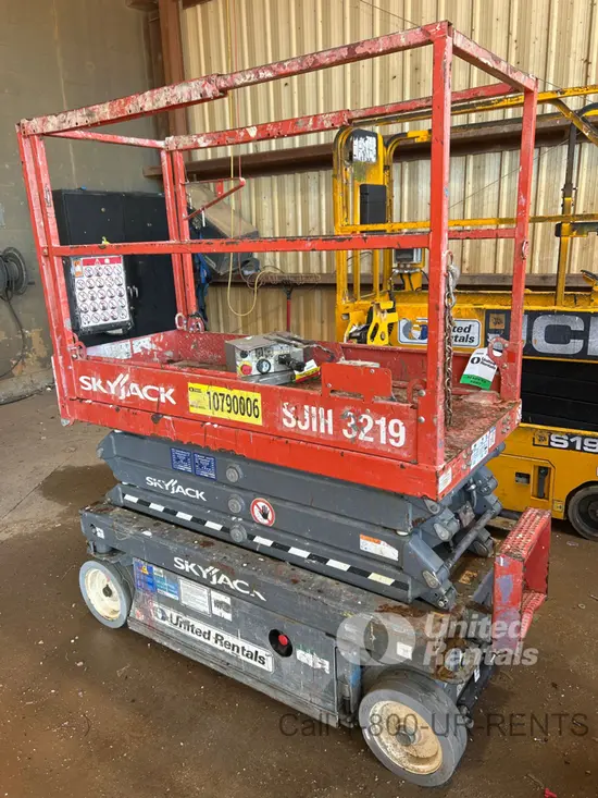 2018 Skyjack SJIII3219 Scissor Lift