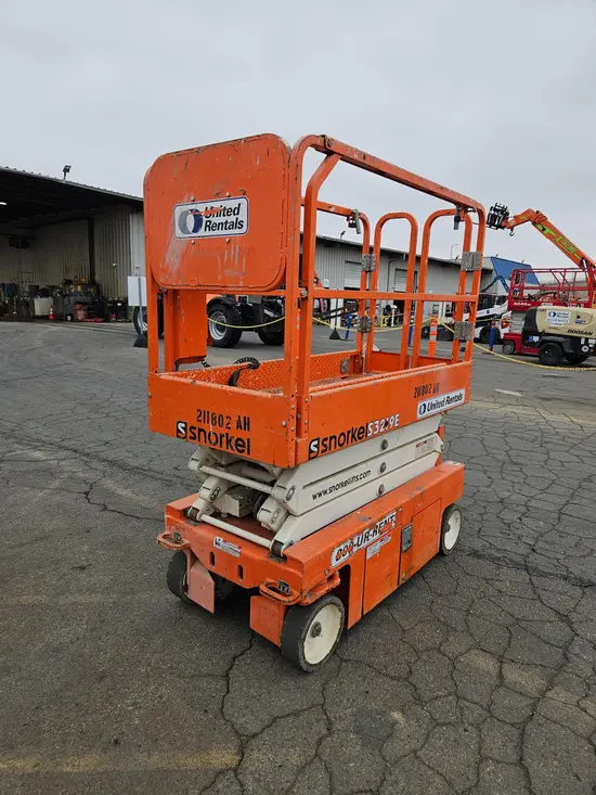 2018 Snorkel S3219E Scissor Lift