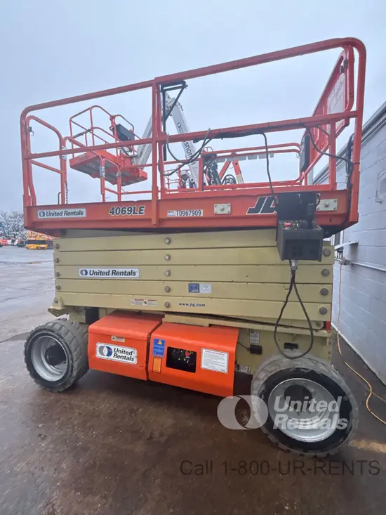 2019 JLG 4069LE Scissor Lift