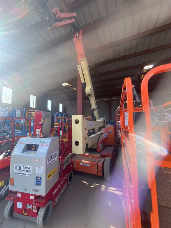 2012 JLG E400AJPN Articulating Boom Lift
