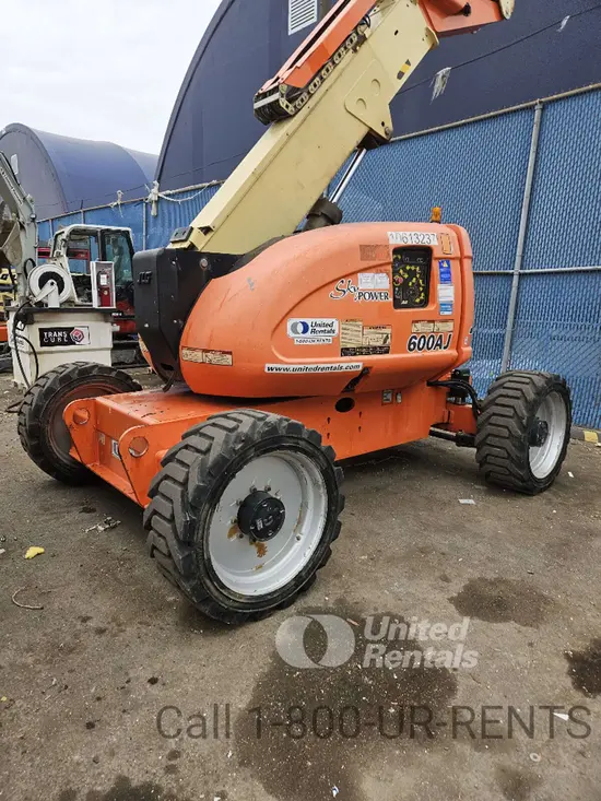 2017 JLG 600AJ Articulating Boom Lift