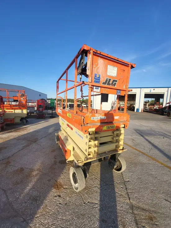 2017 JLG 3246ES Scissor Lift