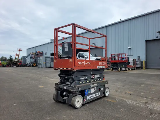 2018 Skyjack SJIII3219 Scissor Lift