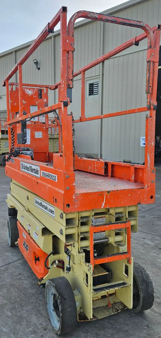 2017 JLG 2032ES Scissor Lift