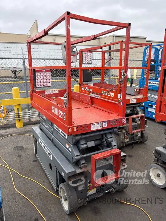 2018 Skyjack SJIII3219 Scissor Lift