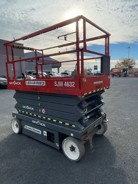 2017 Skyjack SJIII4632 Scissor Lift