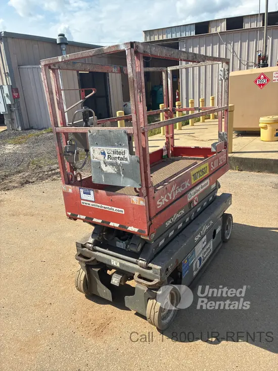 2018 Skyjack SJIII3215 Scissor Lift