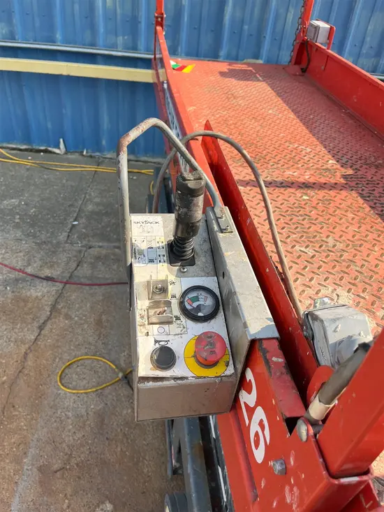 2018 Skyjack SJIII3226 Scissor Lift