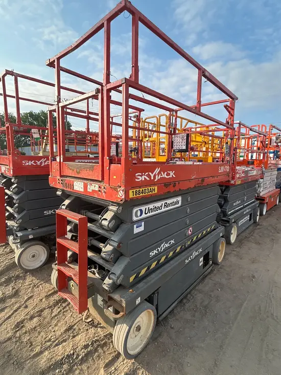 2017 Skyjack SJIII4740 Scissor Lift