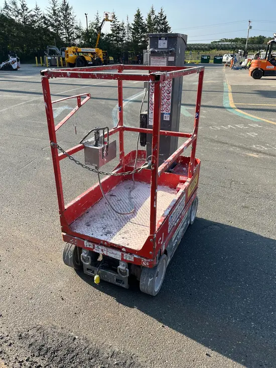 2019 Skyjack SJ12 Self-Propelled One-Person Lift