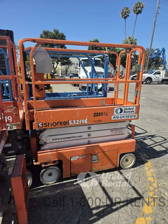 2019 Snorkel S3219E Scissor Lift