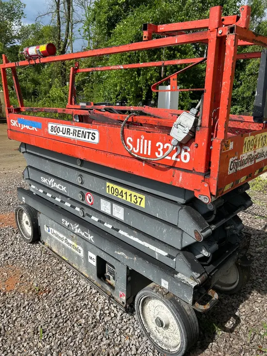 2019 Skyjack SJIII3226 Scissor Lift